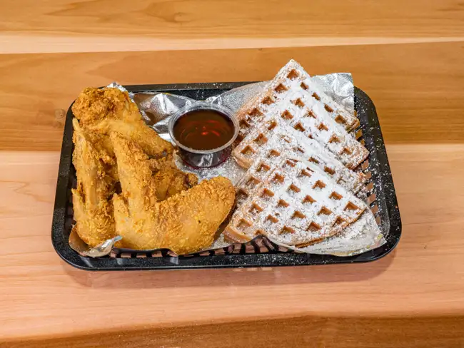 Chicken & Waffles (4 Jumbo Wingettes) 