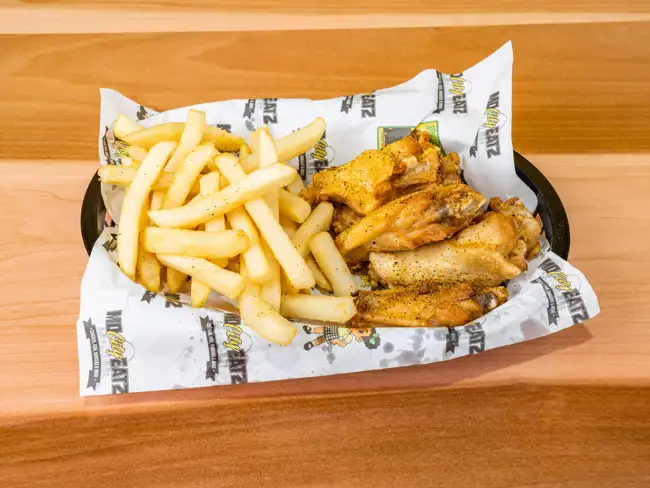 MO’ Chicken Wingettes & Fries